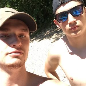 Meet your Posher, Carter